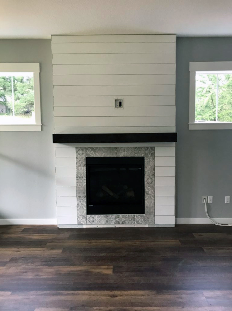 Fireplace with awesome mantel